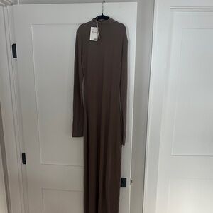 NWT SKIMS turtleneck mock neck long sleeve dress